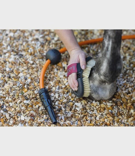 LeMieux Flexi Scrubbing Borstel Borstels & toebehoren - Maddelin Equestrian LeMieux