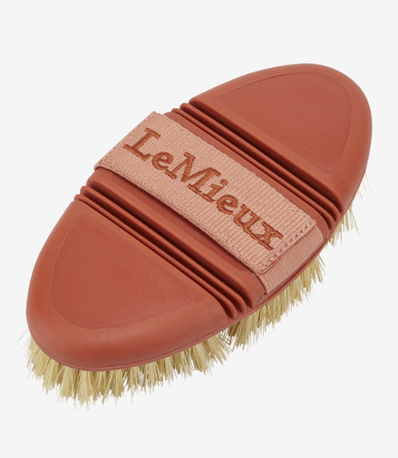 LeMieux Flexi Scrubbing Borstel Borstels & toebehoren - Maddelin Equestrian LeMieux
