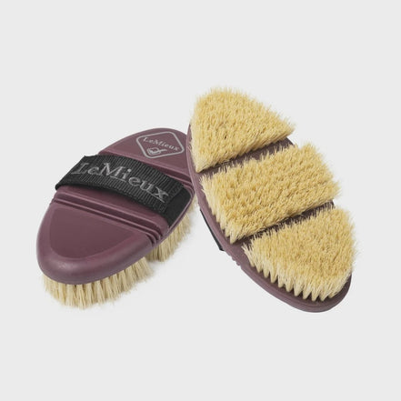 LeMieux Flexi Scrubbing Borstel Borstels & toebehoren - Maddelin Equestrian LeMieux