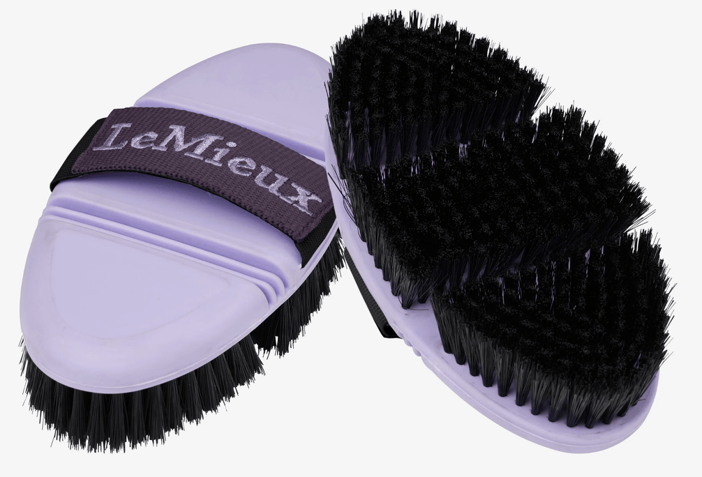 LeMieux Flexi Zachte Body Borstel Borstels & toebehoren - Maddelin Equestrian LeMieux