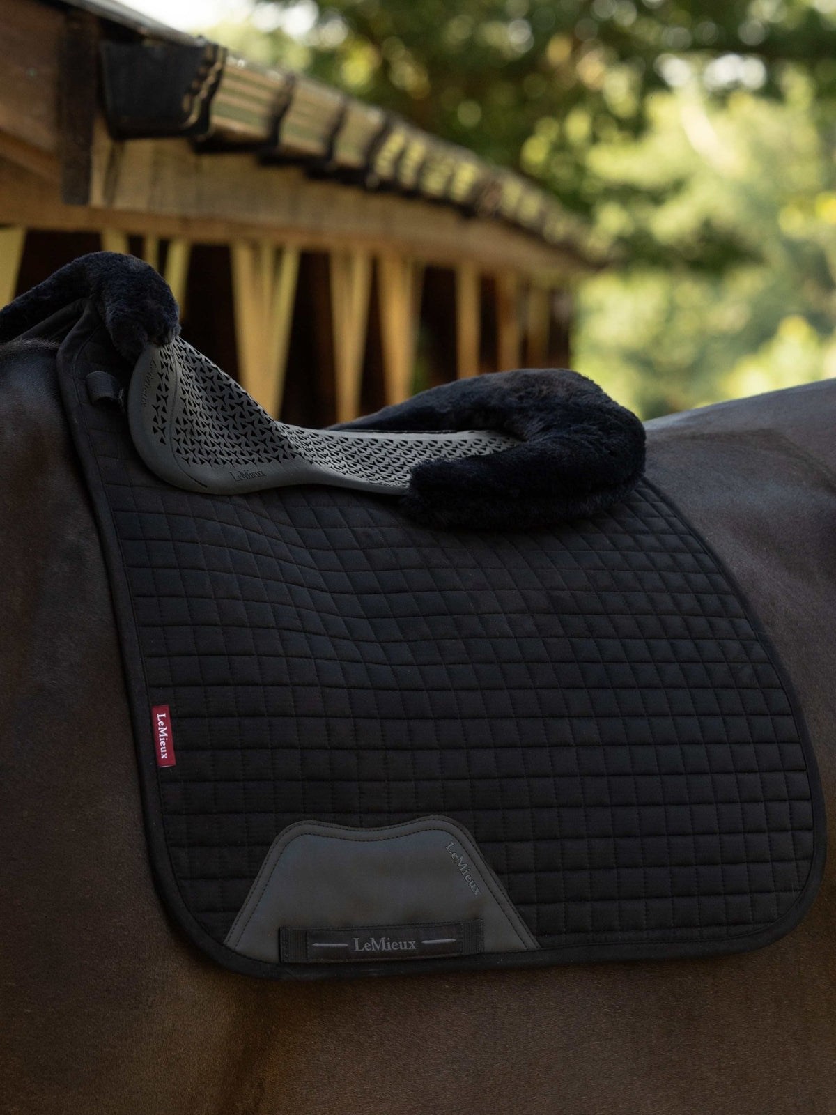 LeMieux Gel-Tek Shaped Vegan-Wool Half Pad - Maddelin Equestrian
