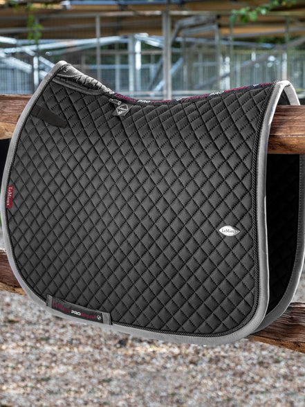 LeMieux Jumping Zadeldek Met Vrije Wervelkolom Zadeldoeken - Maddelin Equestrian LeMieux