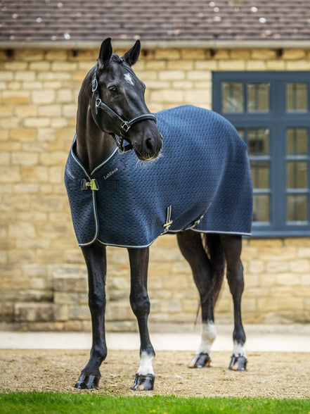 LeMieux Kudos 3D Mesh Transportdeken Zweetdekens - Maddelin Equestrian LeMieux