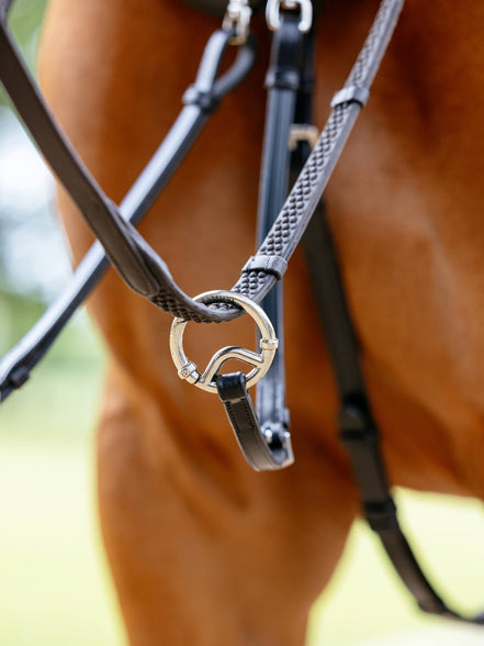 Lemieux Kudos Bridge Breastplate Borstriemen en martingalen - Maddelin Equestrian LeMieux