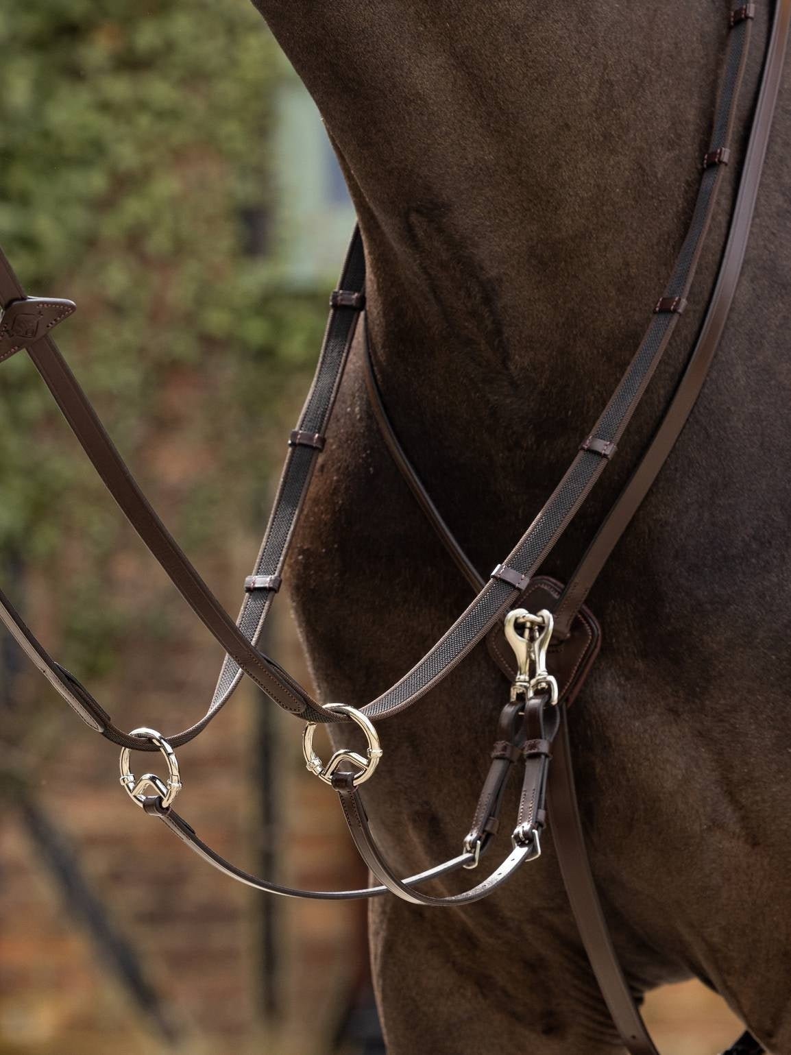 LeMieux Kudos Running Martingaal Silver Borstriemen en martingalen - Maddelin Equestrian LeMieux