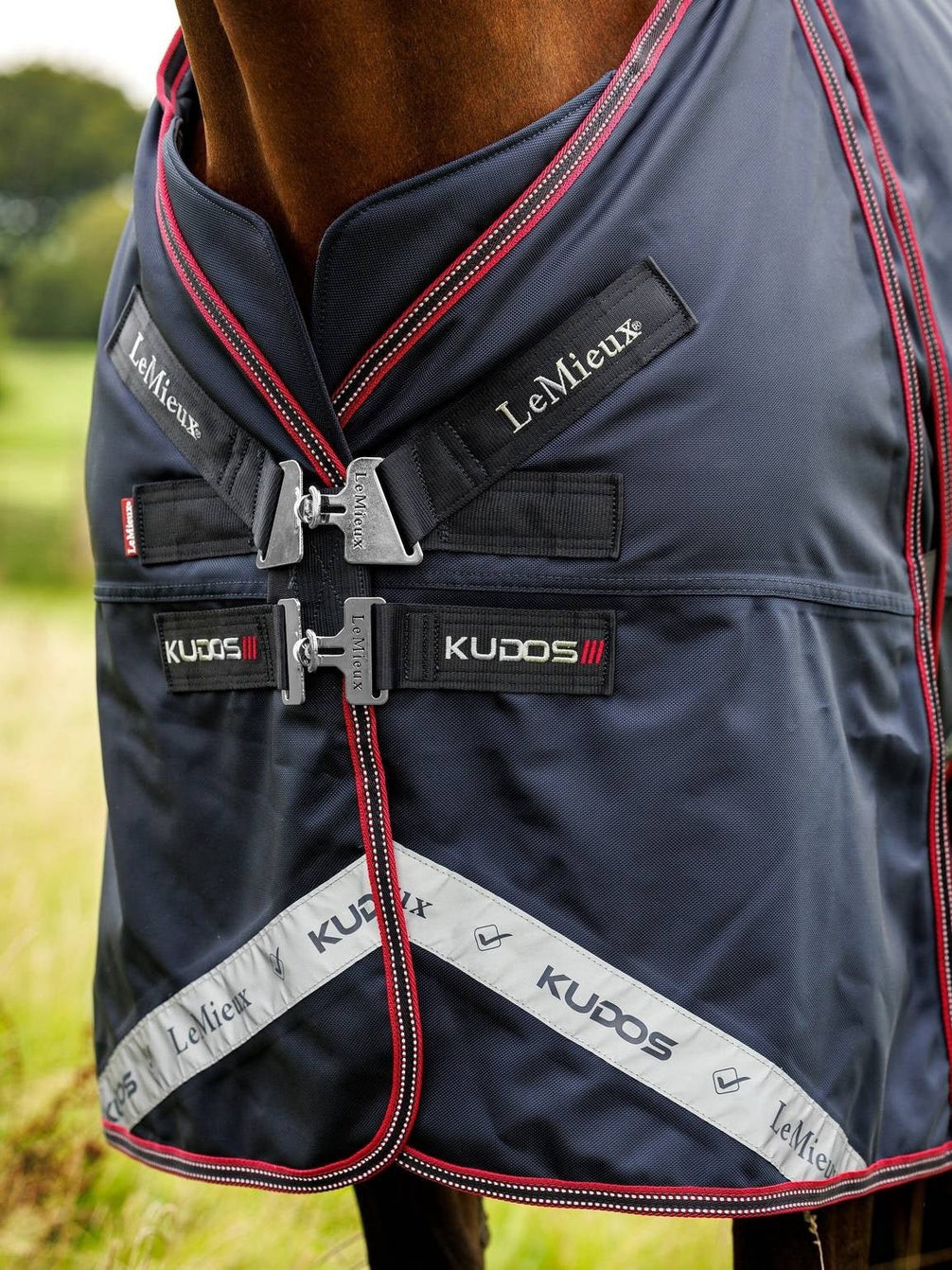 LeMieux Kudos Thermo Layer Turnout Paardendeken Navy Outdoordeken - Maddelin Equestrian LeMieux