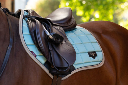 LeMieux Loire Zadeldek Aqua SS25 Zadeldoeken - Maddelin Equestrian LeMieux