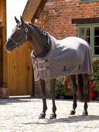 LeMieux Luxe Fleece Paardendeken Graphite Zweetdekens - Maddelin Equestrian LeMieux