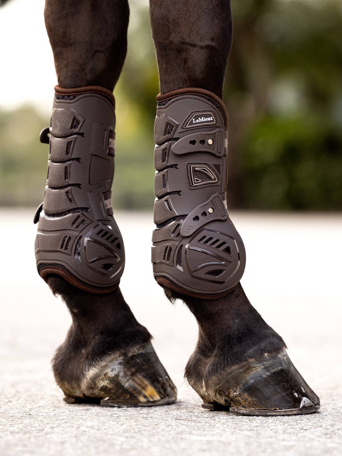 LeMieux Motion Cool Peesbeschermers Peesbeschermers - Maddelin Equestrian LeMieux