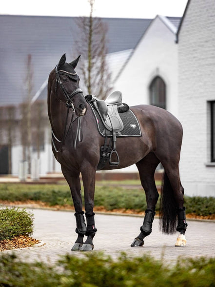 LeMieux Puissance Suede Zadeldek Zadeldoeken - Maddelin Equestrian LeMieux