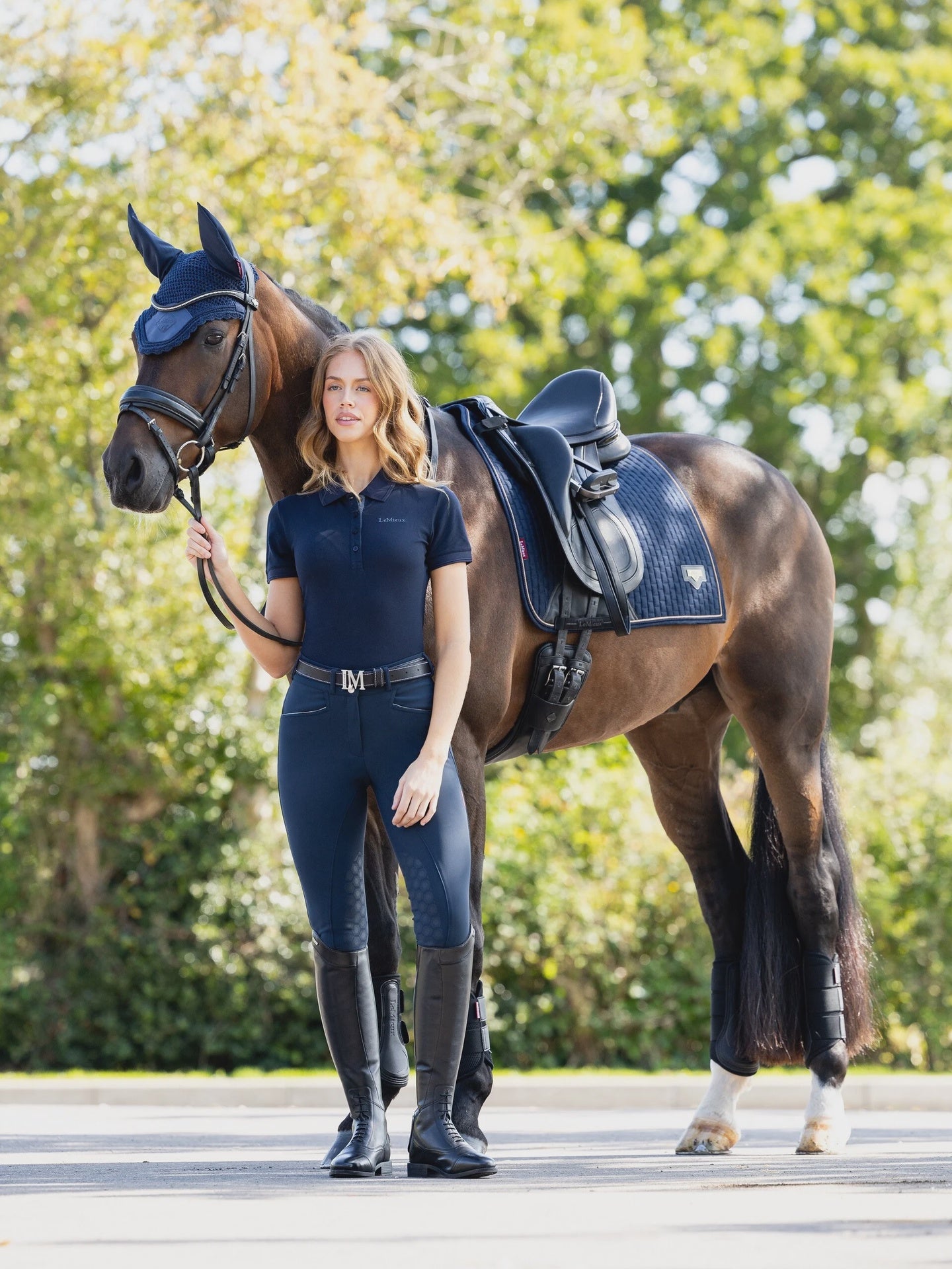 LeMieux Puissance Suede Zadeldek Zadeldoeken - Maddelin Equestrian LeMieux