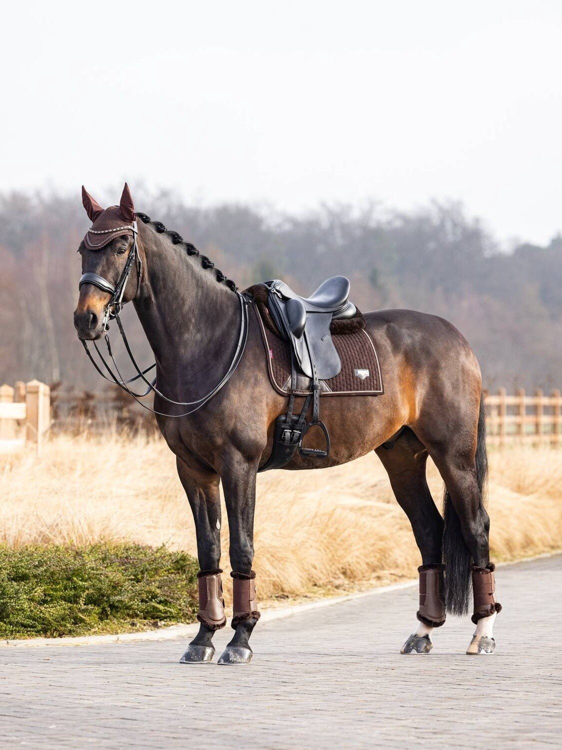 LeMieux Puissance Suede Zadeldek Zadeldoeken - Maddelin Equestrian LeMieux