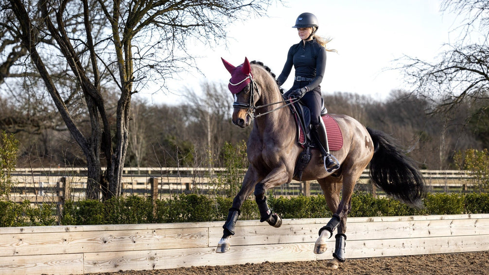 LeMieux Soft Shell Anti Slip Zadeldek Zadeldoeken - Maddelin Equestrian LeMieux