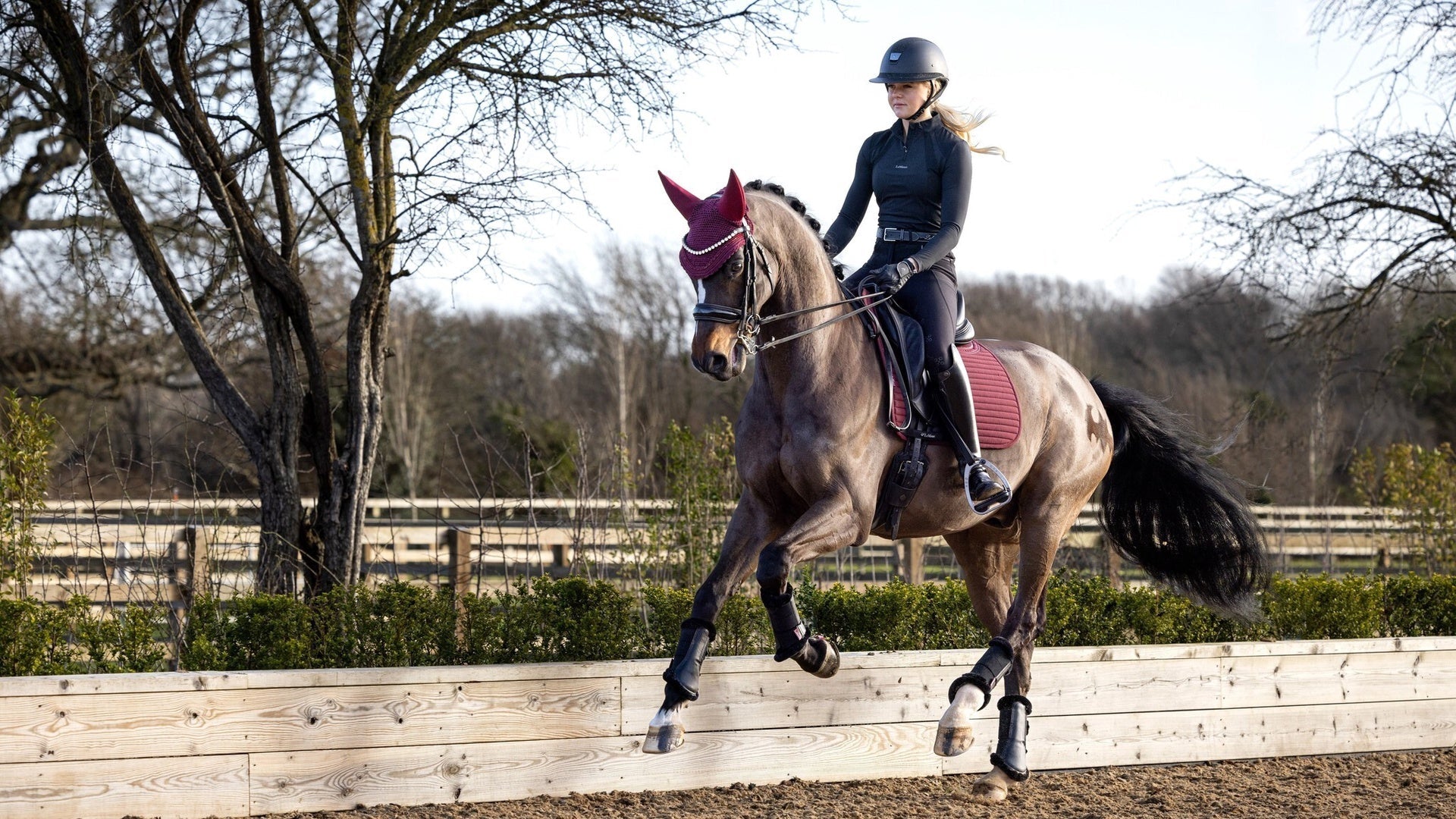LeMieux Soft Shell Anti Slip Zadeldek Zadeldoeken - Maddelin Equestrian LeMieux