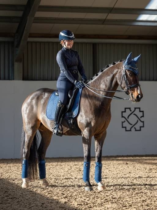 LeMieux Suede Zadeldek Atlantic - Dressage Zadeldoeken - Maddelin Equestrian LeMieux