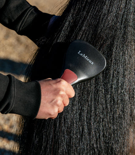 LeMieux Tail Brush Borstels & toebehoren - Maddelin Equestrian LeMieux