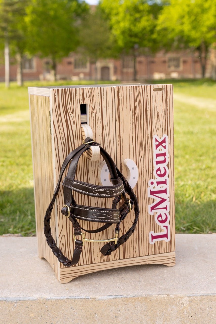 LeMieux Toy Pony Houten Zadelkast Speelgoed - Maddelin Equestrian
