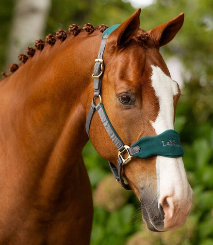 LeMieux Vogue Halster & Touw Halster met wol of faux fur - Maddelin Equestrian LeMieux