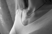 Penelope "Equestre" Halsketting Geschenken - Maddelin Equestrian Penelope