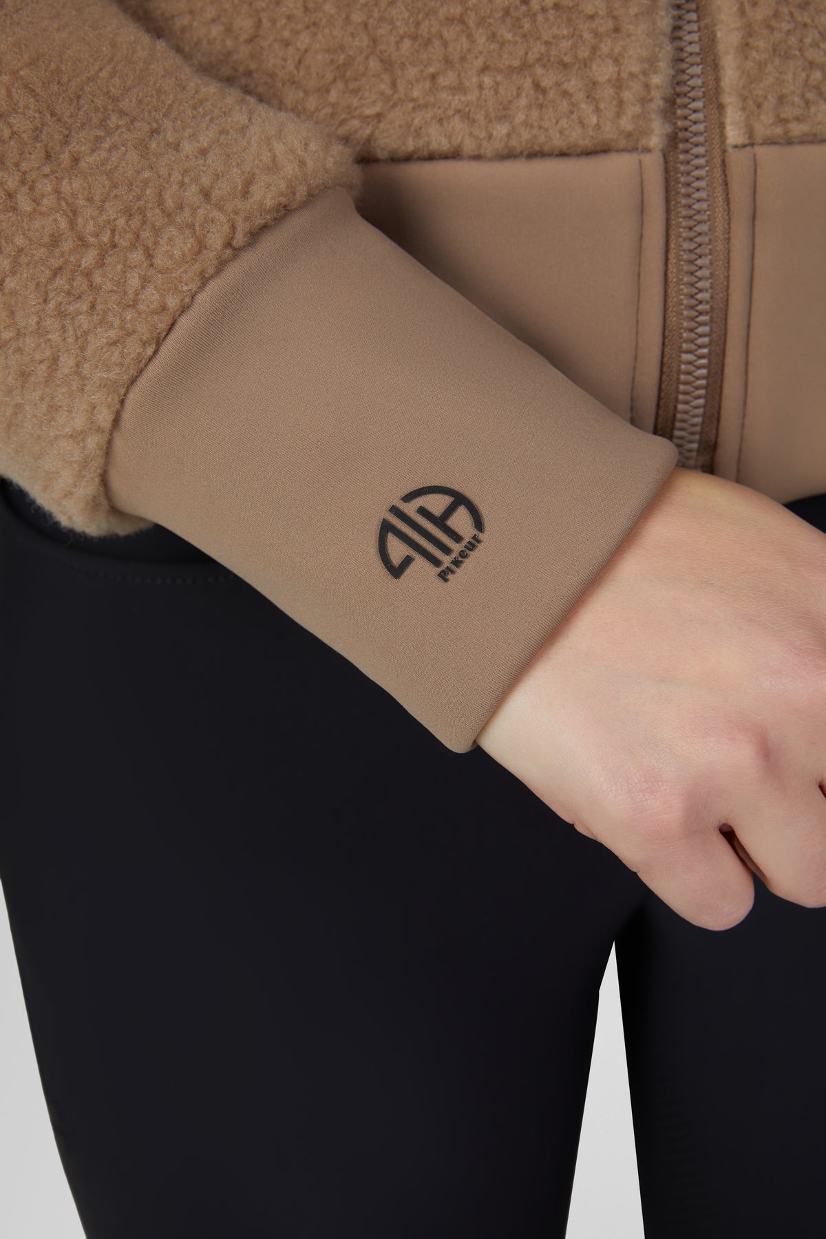 Pikeur Teddyfleece Jas – detailfoto 7