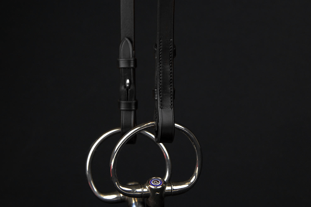 PS of Sweden Cheek Pieces with selectable cradles; flat; french hook Toebehoren hoofdstellen - Maddelin Equestrian PS Of Sweden