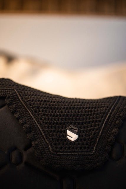 Samshield Flyshield Oornetje Embroidery Oornetjes - Maddelin Equestrian Samshield