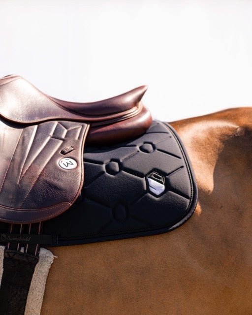 Samshield Spineshield Zadeldek Embroidery Zadeldoeken - Maddelin Equestrian Samshield