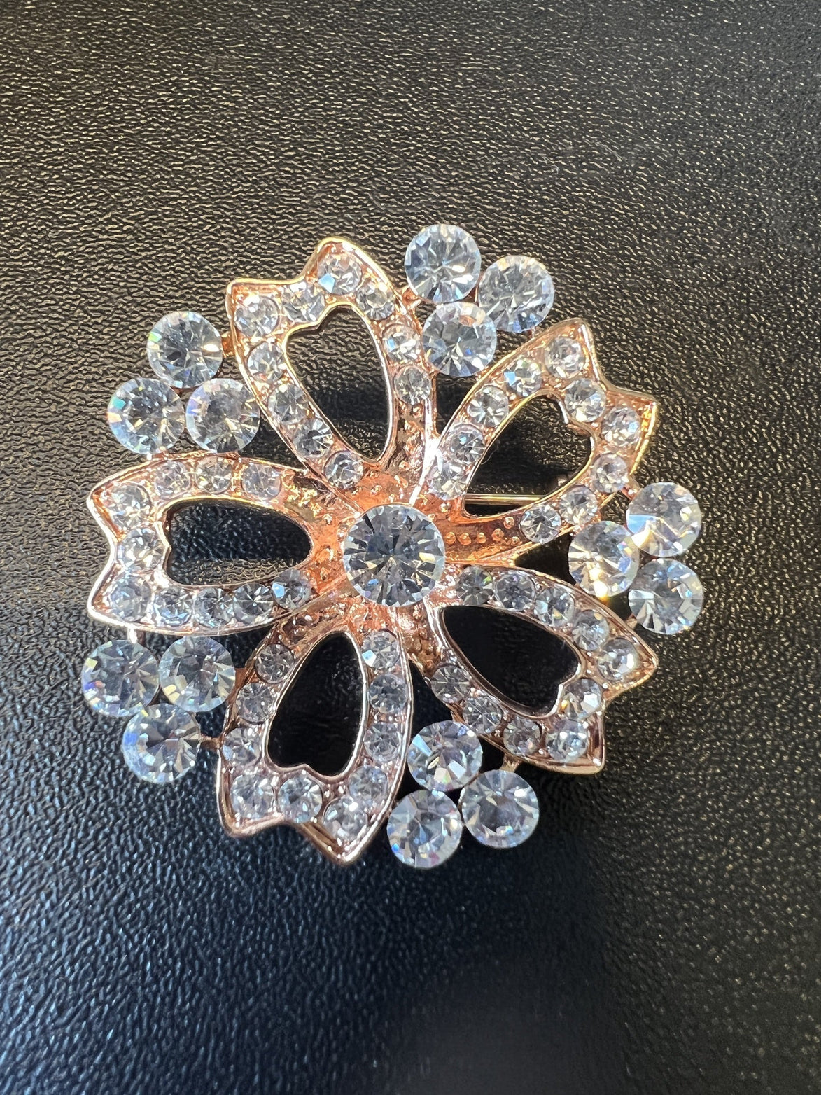 SD Classic Stock Pin In Rosegold Crystal Wedstrijd Accessoires - Maddelin Equestrian SD Design