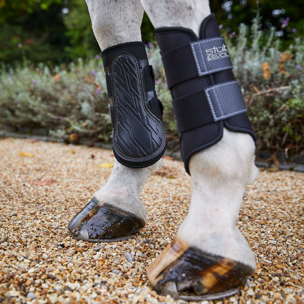 Stübben Airflow Strijklappen Beenbeschermers - Maddelin Equestrian Stübben