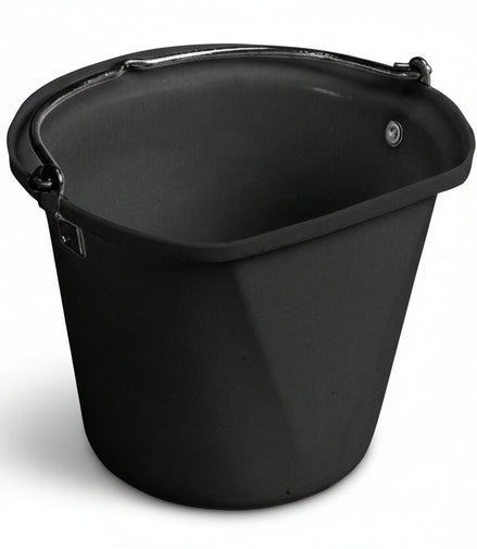 Stubbs Flat sided Hanging Bucket 18 L Stalbenodigdheden - Maddelin Equestrian Stubbs