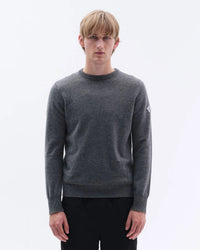 Trolle Tonal Cashmere Logo Crew Sweater Heren Heren Shirts & sweaters - Maddelin Equestrian Trolle