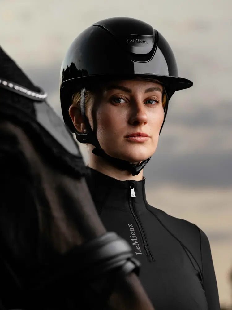 Verv® Rijhelm Gloss Diverse - Maddelin Equestrian
