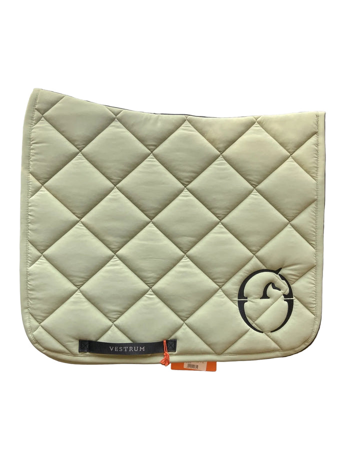 Vestrum Bordeaux Dressuur Zadeldek Zadeldoeken - Maddelin Equestrian Vestrum