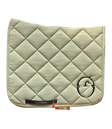 Vestrum Bordeaux Dressuur Zadeldek Zadeldoeken - Maddelin Equestrian Vestrum