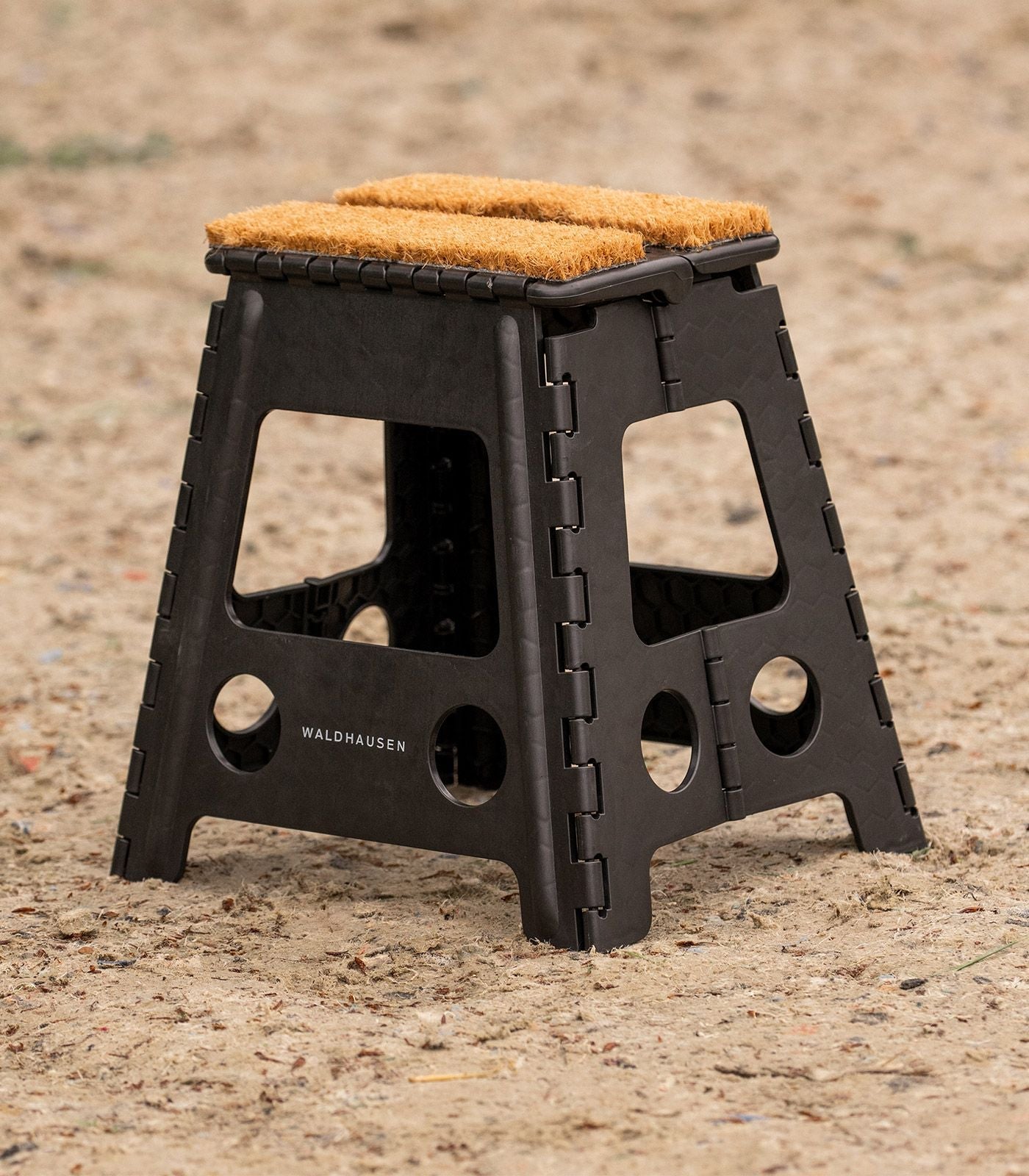 Waldhausen Opvouwbare Opstaphulp met Kokosmat - Maddelin Equestrian