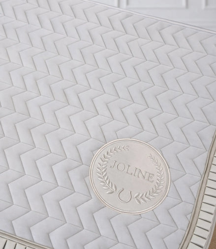 Joline Zadeldek SS26